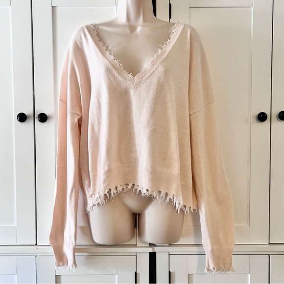 Nation LTD Jolie Cropped Frayed Sweater Medium - Picture 3 of 15